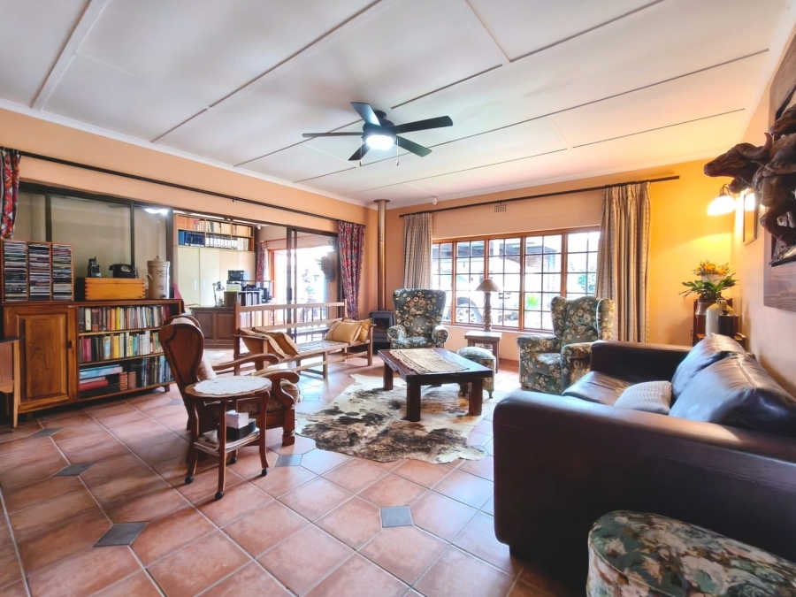 4 Bedroom Property for Sale in Oewersig North West
